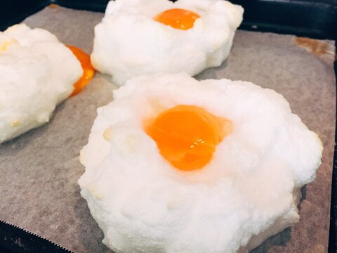 オーブンで メレンゲ目玉焼き